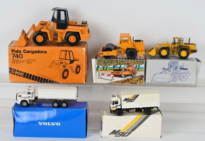 CONRAD DIECAST CONSTUCTION EQUIPMENT & MORE