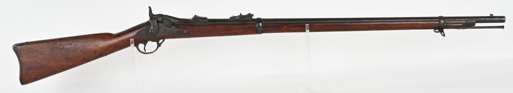 US MODEL 1873 TRAPDOOR SPRINGFIELD RIFLE: SERIAL NUMBER: 155988. BARREL: 32 5/8". CALIBER: 45-70. It features two barrel bands, nose cap, cleaning rod, and standard 1873 rear sight. Lock is marked "US SPRINGFIELD" with eagle in center. Breech