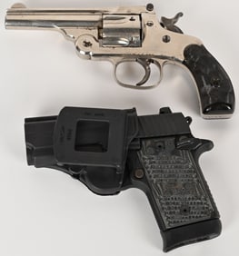 LOT OF REVOLVER & SIG SEMI AUTO PISTOL