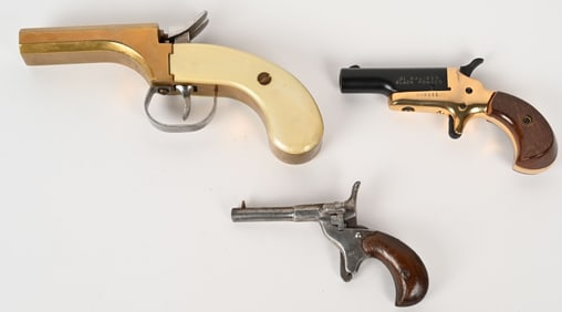 LOT OF DERRINGER STYLE PISTOLS