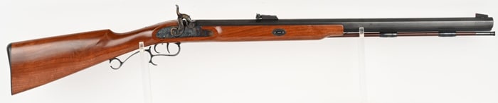 THOMPSON CENTER ARMS MUZZLE LOADING RIFLE 54 CAL