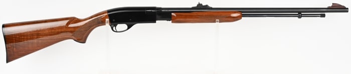 REMINGTON MODEL 572 FIELDMASTER PUMP ACTION.