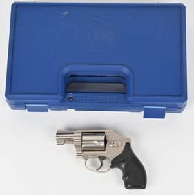 SMITH & WESSON MODEL 442 AIRWEIGHT REVOLVER +CASE