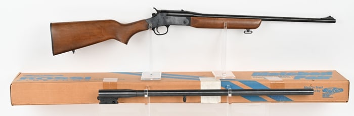 ROSSI MATCHED PAIR SINGLE SHOT S12 22LR/12 GUN