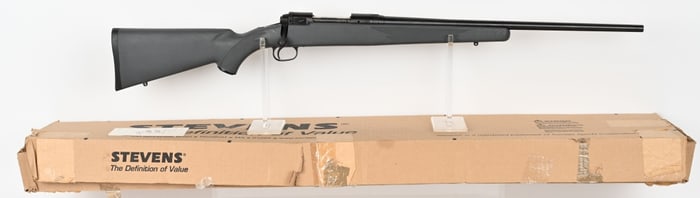 STEVENS MODEL 200 BOLT ACTION RIFLE W/BOX