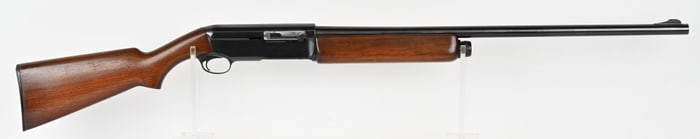 WINCHESTER MODEL 40 SEMI AUTO SHOTGUN