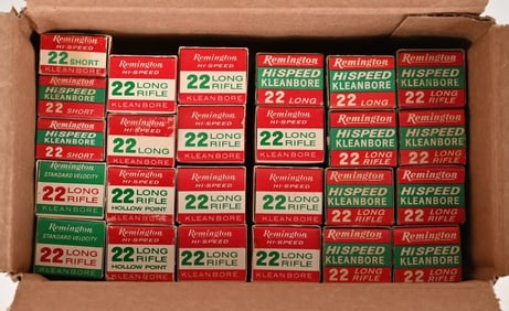COLLECTABLE VINTAGE LOT OF 22 RIMFIRE AMMUNITION