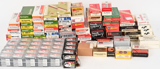 LOTS OF RIFLE & PISTOL AMMUNITION 2400+ RDS
