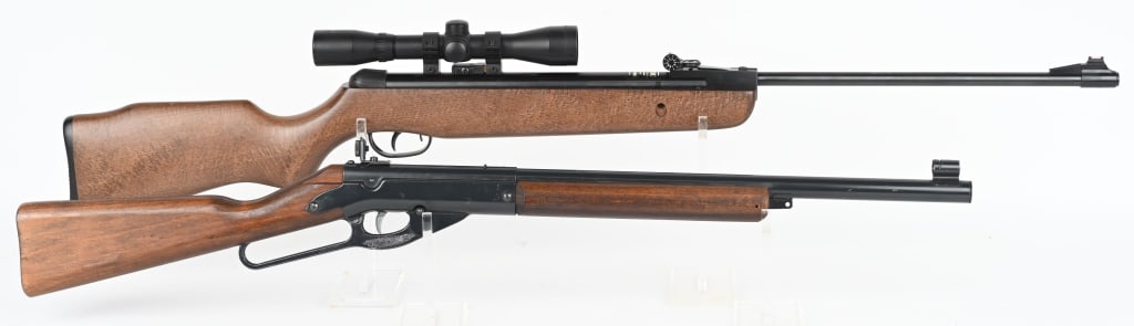 LOT OF 2: DAISY MODEL 99 AND GAMO HUNTER 220: 1. Daisy Model 99 BB gun with 18" barrel. Hooded front sight and peep rear. Gray finish and oiled wood stock/forearm. CONDITION: Very good overall, with normal wear and scratches. Appears to be workin