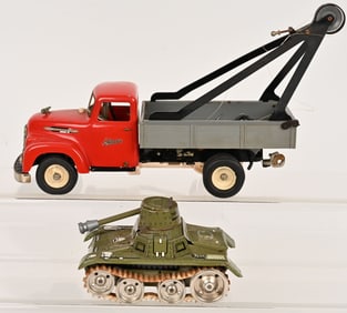 SCHUCO TOW TRUCK & GAMA TANK