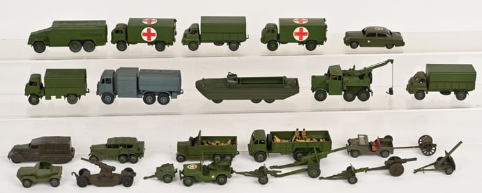LARGE LOT OF DINKY MILITARY VEHICLES