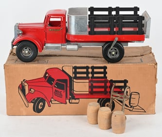 SMITH MILLER LIFT-O-MATIC TRUCK w/ BOX