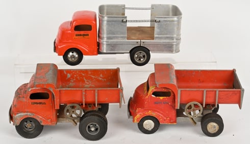 SMITH MILLER BARREL & DUMP TRUCKS