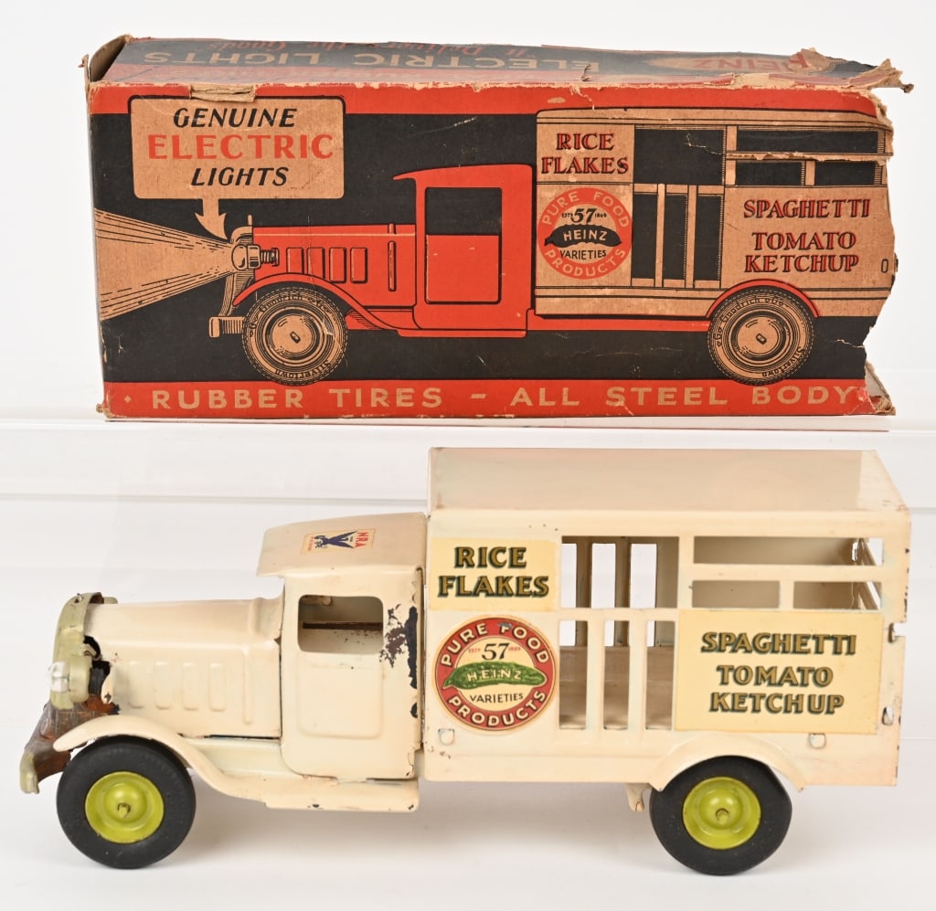 METALCRAFT HEINZ PICKLE TRUCK w/ BOX: All original with electric headlights. Has exceptional paint and decals. Comes with partial box. 12" Excellent