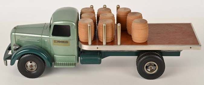 SMITH MILLER MACK MATERIALS HAULER TRUCK