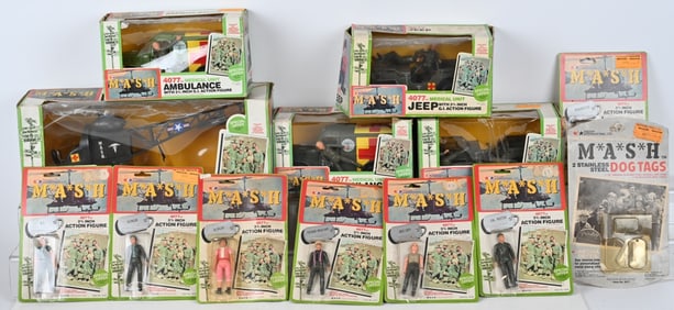 MASH ACTION FIGURES & VEHICLES MIP