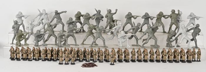HUGE LOT PLASTIC & COMPOSITION GERMAN SOLDIER