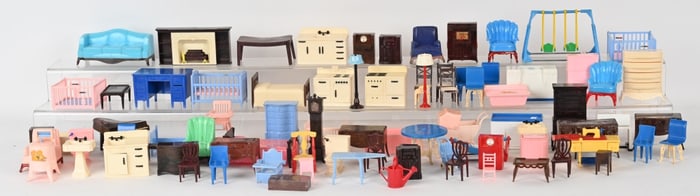 HUGE LOT PLASTIC DOLLHOUSE FURNITURE