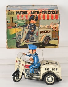 JAPAN BATTERY OP PATROL AUTO-TRICYCLE w/ BOX