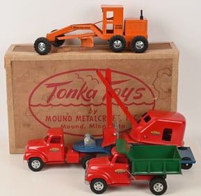 1955 TONKA #775-5 ROAD BUILDER SET w/ BOX