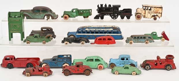 LOT OF CAST IRON TOYS