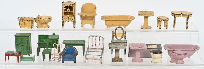 ARCADE CAST IRON FURNITURE