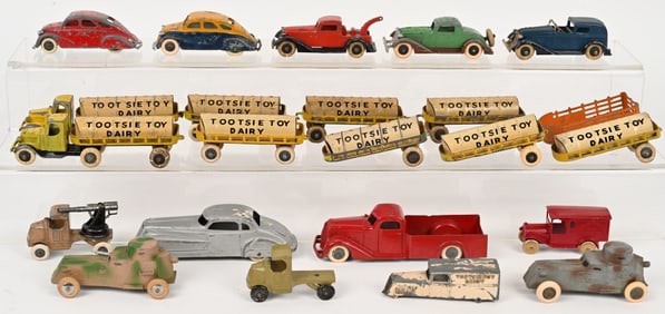 LARGE LOT OF EARLY TOOTSIETOYS