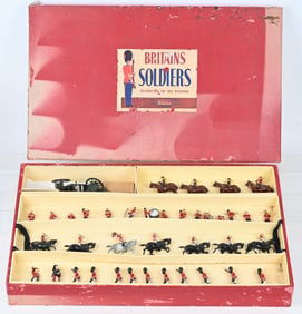 BRITAIINS #73 BRITISH ARMY DISPLAY SET w/ BOX