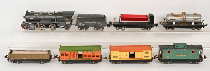 LIONEL 260E LOCO & TENDER w/ FREIGHT CARS