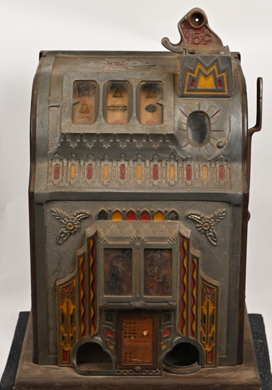 PACE MFG CO. 5 CENT BANTAM SLOT MACHINE (1 of 9)