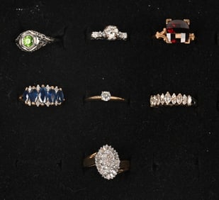 LOT OF 7 GOLD 14KT RINGS