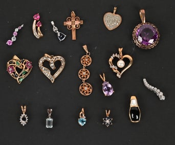 LOT OF 10KT GOLD JEWERLY