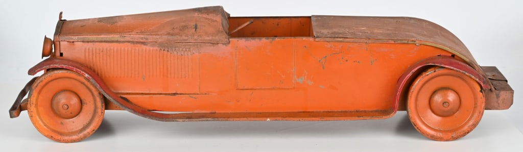 LAREG TURNER PRESSED STEEL ROADSTER 26" (1 of 5)