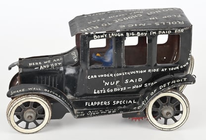 MARX TIN WINDUP LEAPING LENA CAR