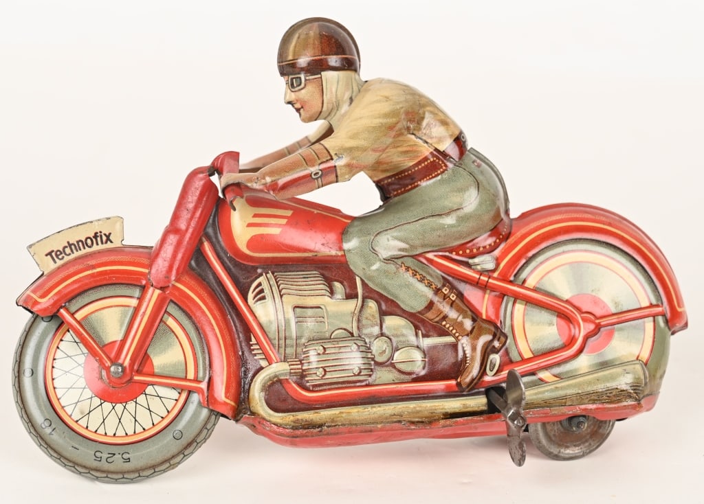 GERMAN TIN WINDUP TECHNOFIX RACING MOTORCYCLE (1 of 3)