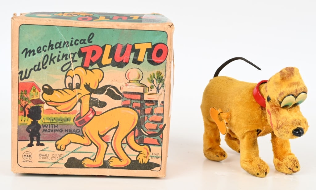 LINEMAR WINDUP WALKING PLUTO w/ BOX: Linemar walking Pluto working with the original colorful box. Missing ears. Box has tape. 5" Excellent