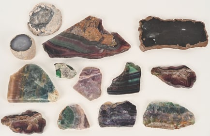 LARGE LOT FLUORITE SPEICMENS