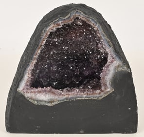 LARGE AMETHYST CRYSTAL CATHEDRAL GEODE