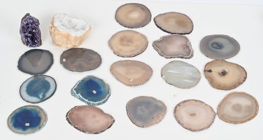 LOT OF GEODES AGATE, AMETHYST & MORE