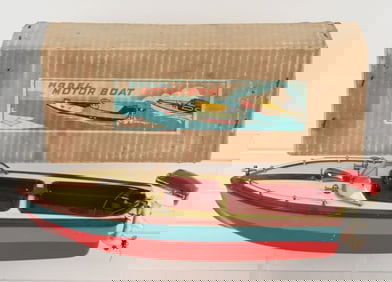 JAPAN BATTERY OP SPEED BOAT w/ BOX