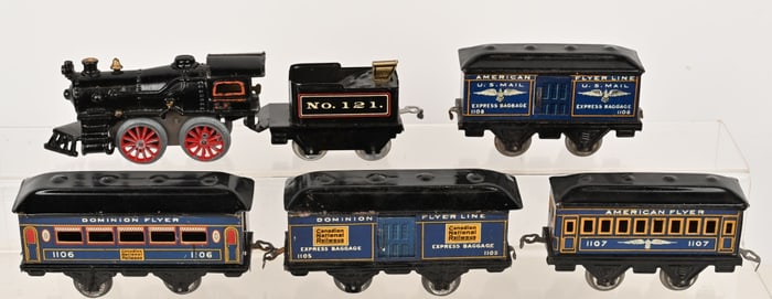 AMERICAN FLYER CLOCKWORK PASSENGER TRAIN SET