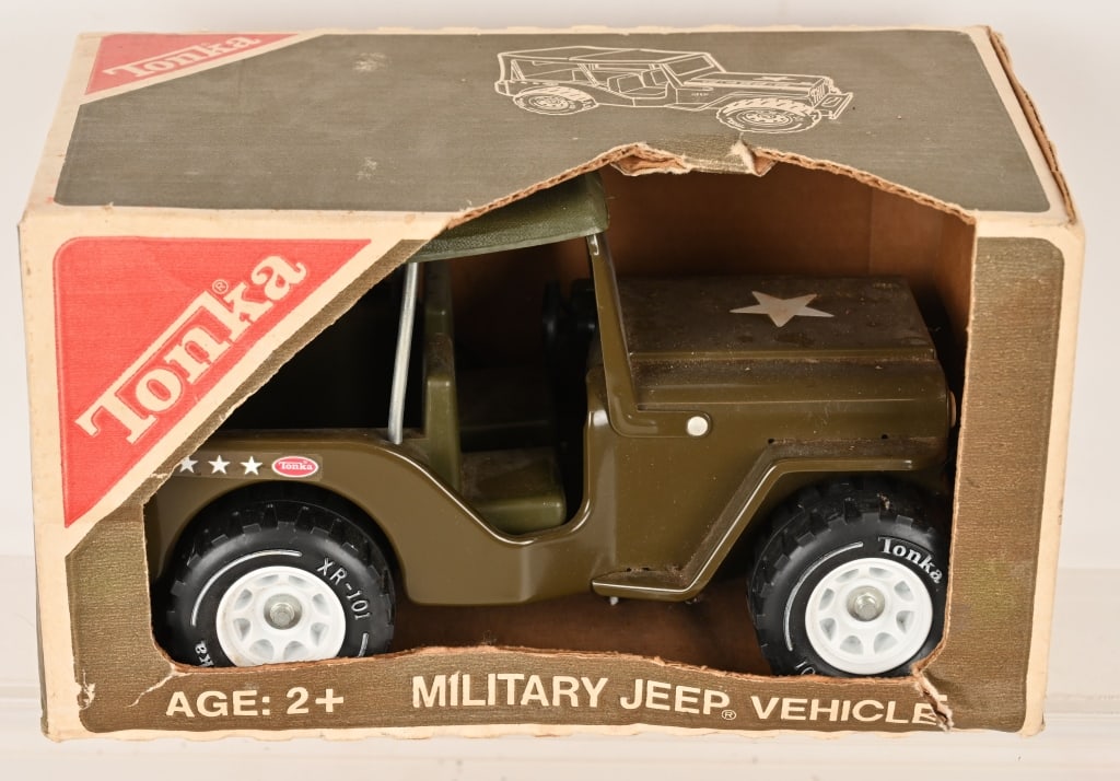 TONKA MILITARY JEEP VEHICLE w/ BOX (1 of 4)