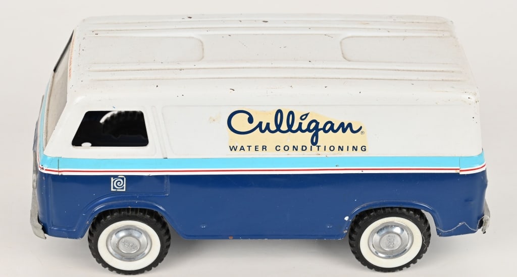NYLINT FORD CULLIGAM ECONOLINE VAN (1 of 5)