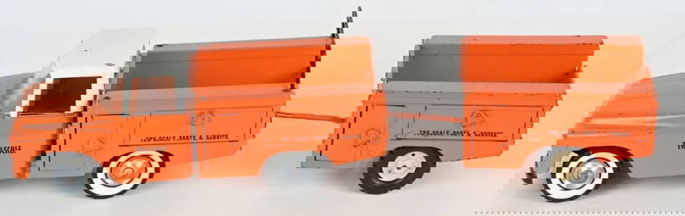 TRU SCALE UTILTY TRUCK & TRAILER: All original with decent paint. Comes with trailer. Missing front rack. 20" Very Good-Excellent