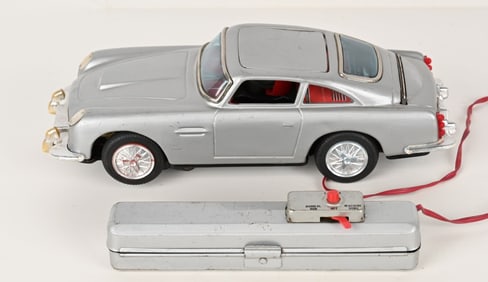 JAPAN BATTERY OP JAMES BOND ASTON MARTIN