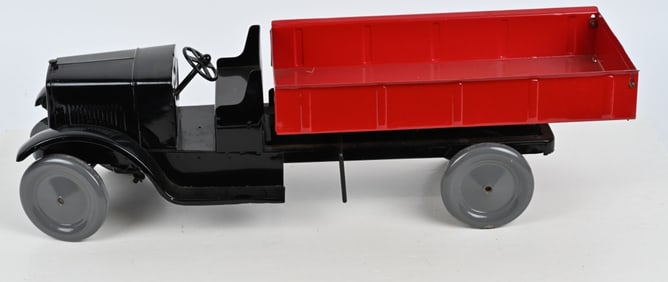 SONNY PRESSED STEEL DUMP TRUCK