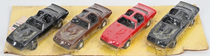 4- PLASTIC PONTIAC FIREBIRDS MOC