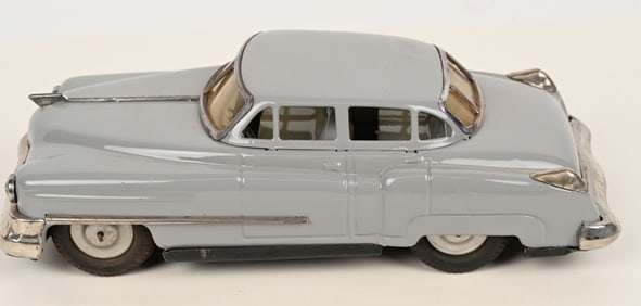 13" JAPAN TIN FRICTION CADILLAC