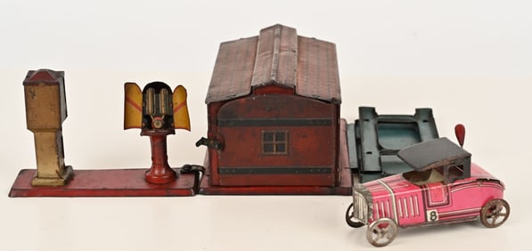 GERMAN TIN GARAGE & CAR