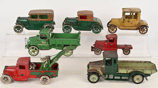 LOT OF CAST IRON TOYS: Lot of cast iron toys in various conditions. Largest 10" AS-IS